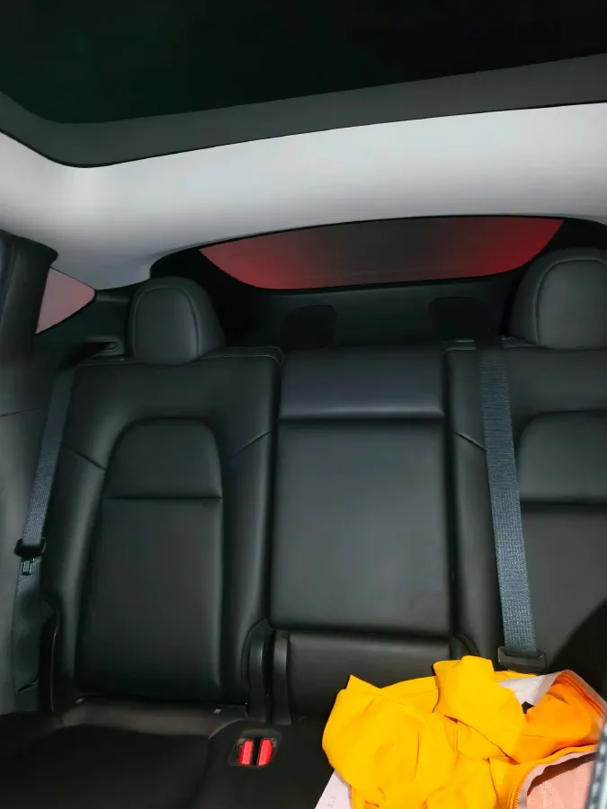 2022 Tesla Model Y BEV 60KWH,autocango,china used car exporter,china ev exporter,chinese used car exporter,chinese used ev exporter