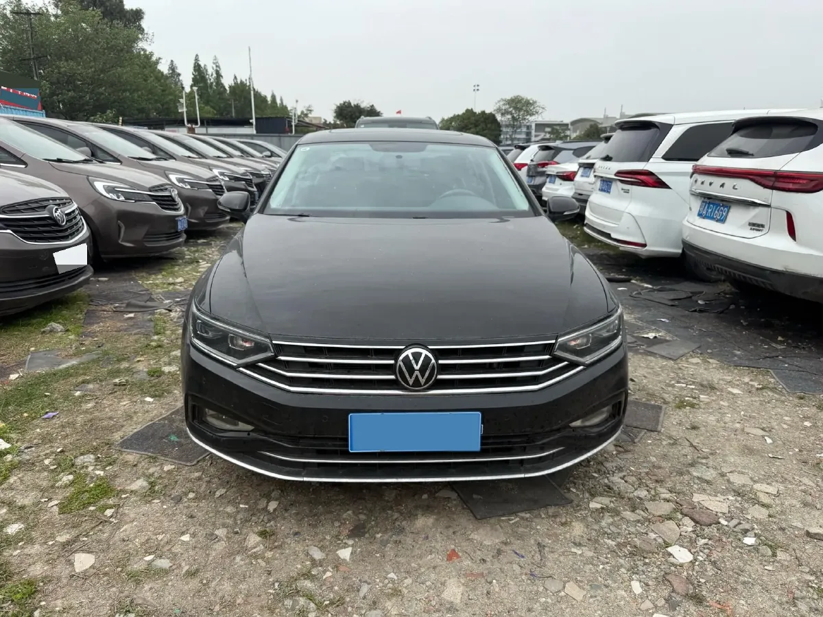 2020 Volkswagen Magotan 1.4T 150HP L4 7DCT,autocango,china used car exporter,china ev exporter,chinese used car exporter,chinese used ev exporter