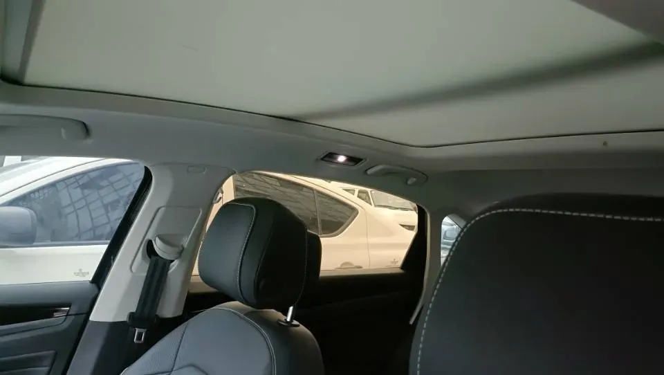 2024 Volkswagen Passat 2.0T 186HP L4 7DCT,autocango,china used car exporter,china ev exporter,chinese used car exporter,chinese used ev exporter