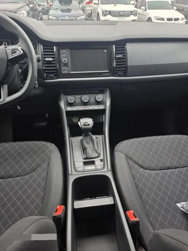 2019 Buick EnvisionPlus 1.5T 169HP L4 7DCT,autocango,china used car exporter,china ev exporter,chinese used car exporter,chinese used ev exporter