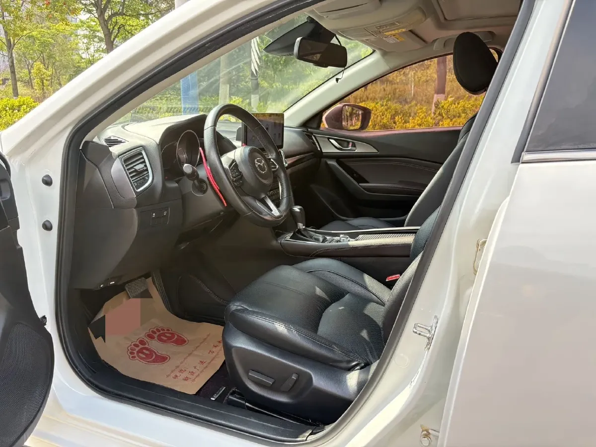 2017 Mazda 3 Axela 2.0L 158HP L4 6AT,autocango,china used car exporter,china ev exporter,chinese used car exporter,chinese used ev exporter