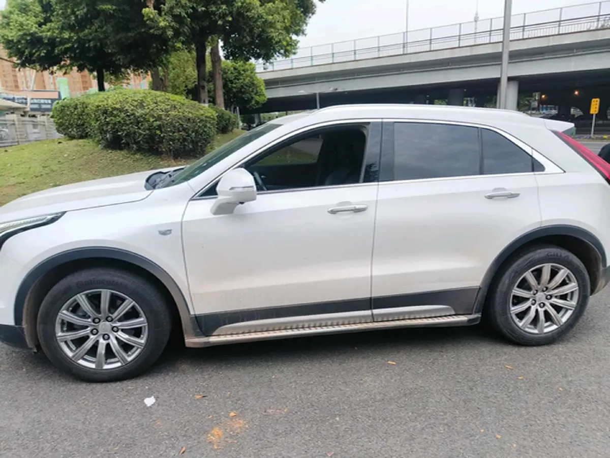 2020 Cadillac XT4 2.0T 237HP L4 9AT,autocango,china used car exporter,china ev exporter,chinese used car exporter,chinese used ev exporter