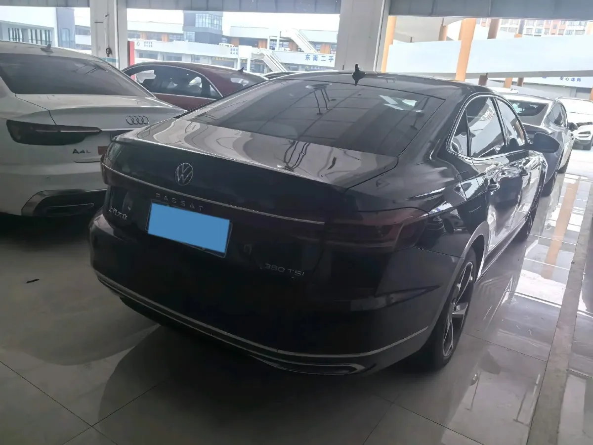 2024 Volkswagen Passat 2.0T 220HP L4 7DCT,autocango,china used car exporter,china ev exporter,chinese used car exporter,chinese used ev exporter