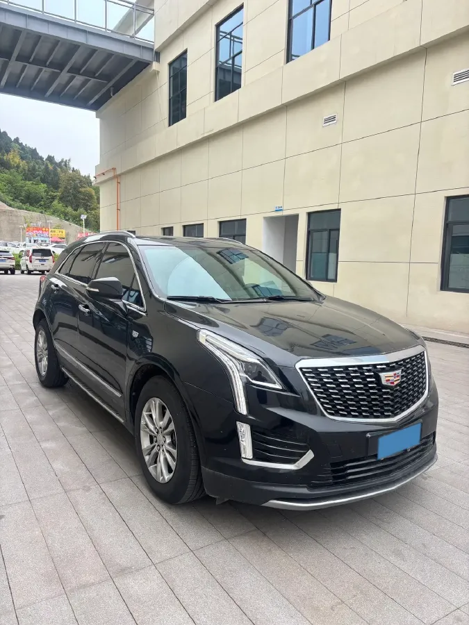 2022 Cadillac XT5 2.0T 237HP L4 9AT,autocango,china used car exporter,china ev exporter,chinese used car exporter,chinese used ev exporter