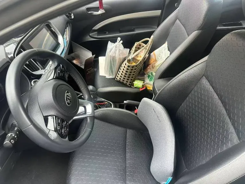 2019 Kia KX1 1.4L 100HP L4 6AT,autocango,china used car exporter,china ev exporter,chinese used car exporter,chinese used ev exporter