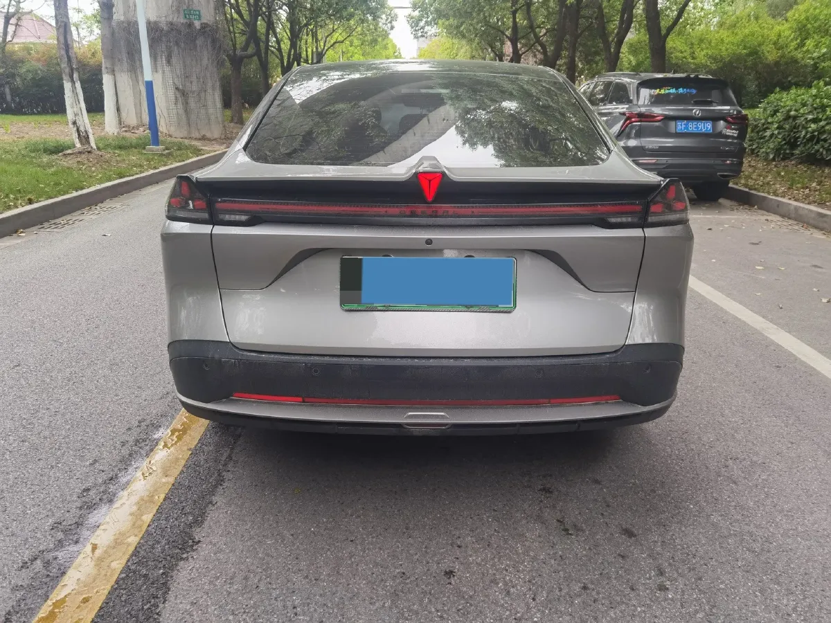 2024 Deepal L07 1.5L 98HP L4 REEV 28.39KWH,autocango,china used car exporter,china ev exporter,chinese used car exporter,chinese used ev exporter