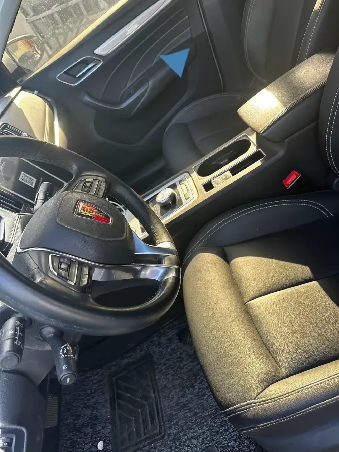 2017 Roewe i6 1.0T 125HP L3 2AT PHEV,autocango,china used car exporter,china ev exporter,chinese used car exporter,chinese used ev exporter