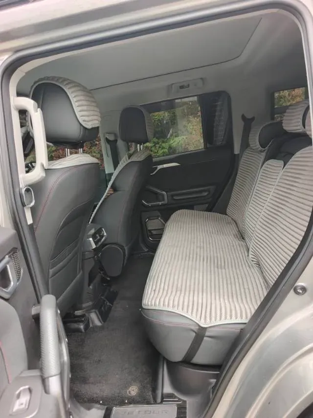 2023 Jetour Traveller 1.5T 184HP L4 7DCT,autocango,china used car exporter,china ev exporter,chinese used car exporter,chinese used ev exporter