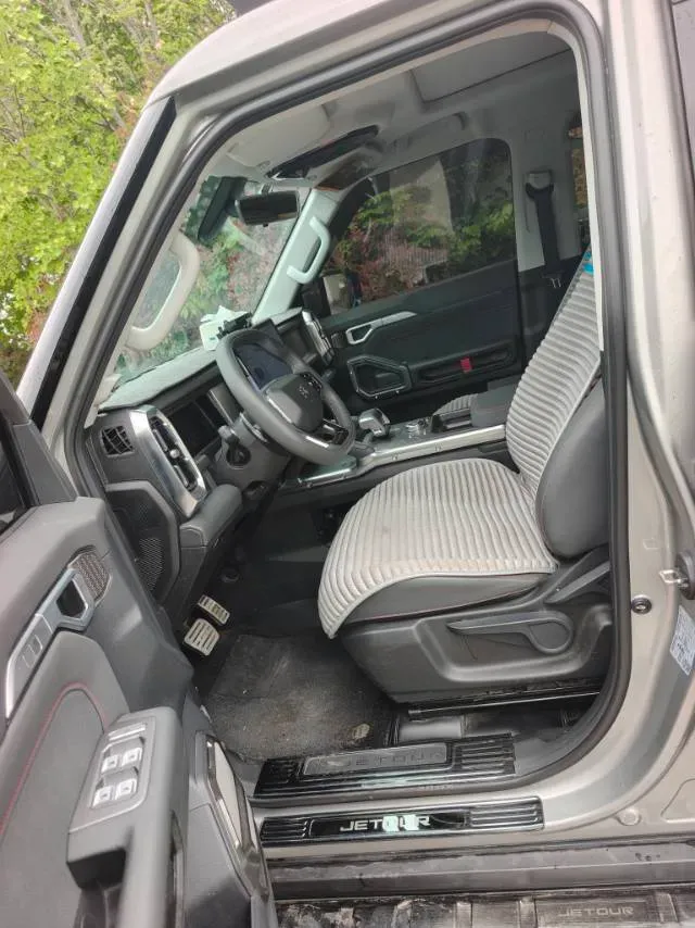 2023 Jetour Traveller 1.5T 184HP L4 7DCT,autocango,china used car exporter,china ev exporter,chinese used car exporter,chinese used ev exporter