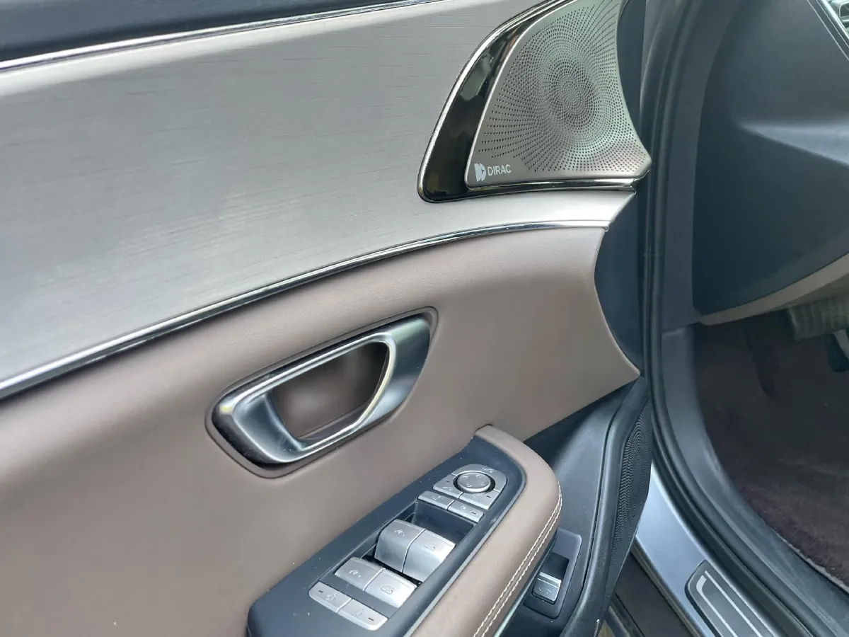 2020 Lincoln MKZ 2.0T 196HP L4 6AT,autocango,china used car exporter,china ev exporter,chinese used car exporter,chinese used ev exporter