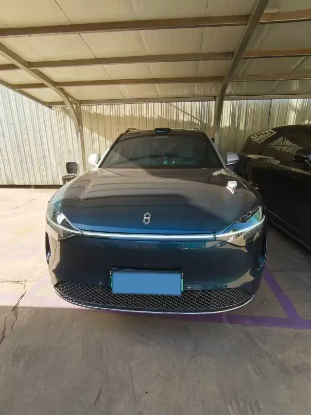 2024 AITO AITO M9 BEV 100KWH,autocango,china used car exporter,china ev exporter,chinese used car exporter,chinese used ev exporter