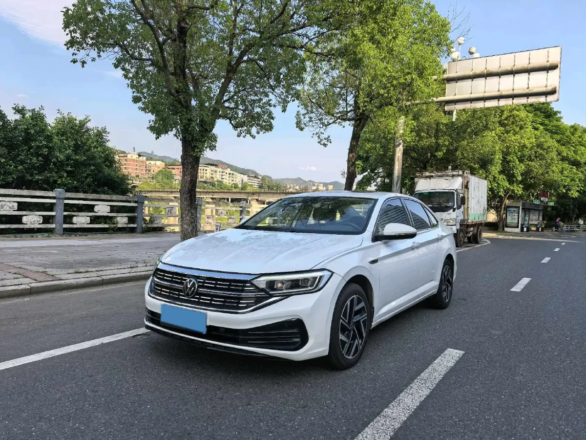 2022 Volkswagen Sagitar 1.2T 116HP L4 7DCT,autocango,china used car exporter,china ev exporter,chinese used car exporter,chinese used ev exporter
