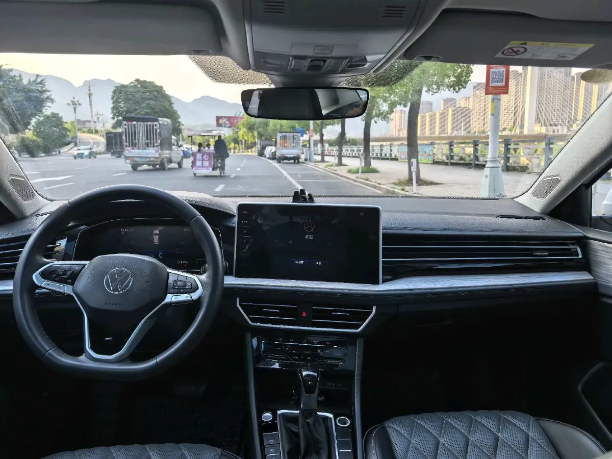 2022 Volkswagen Sagitar 1.2T 116HP L4 7DCT,autocango,china used car exporter,china ev exporter,chinese used car exporter,chinese used ev exporter