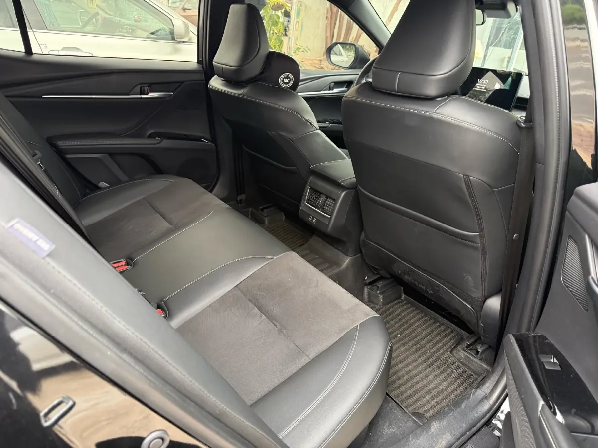 2024 Toyota Camry 2.0L 152HP L4 E-CVT Hybrid,autocango,china used car exporter,china ev exporter,chinese used car exporter,chinese used ev exporter