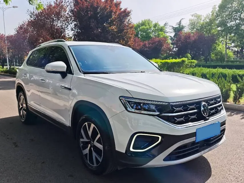 2025 Volkswagen Tayron 2.0T 186HP L4 7DCT,autocango,china used car exporter,china ev exporter,chinese used car exporter,chinese used ev exporter