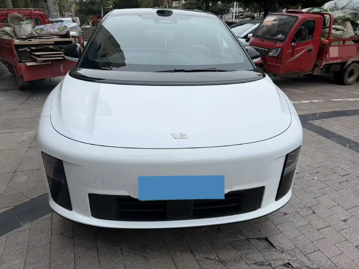 2025 Li i6 BEV,autocango,china used car exporter,china ev exporter,chinese used car exporter,chinese used ev exporter