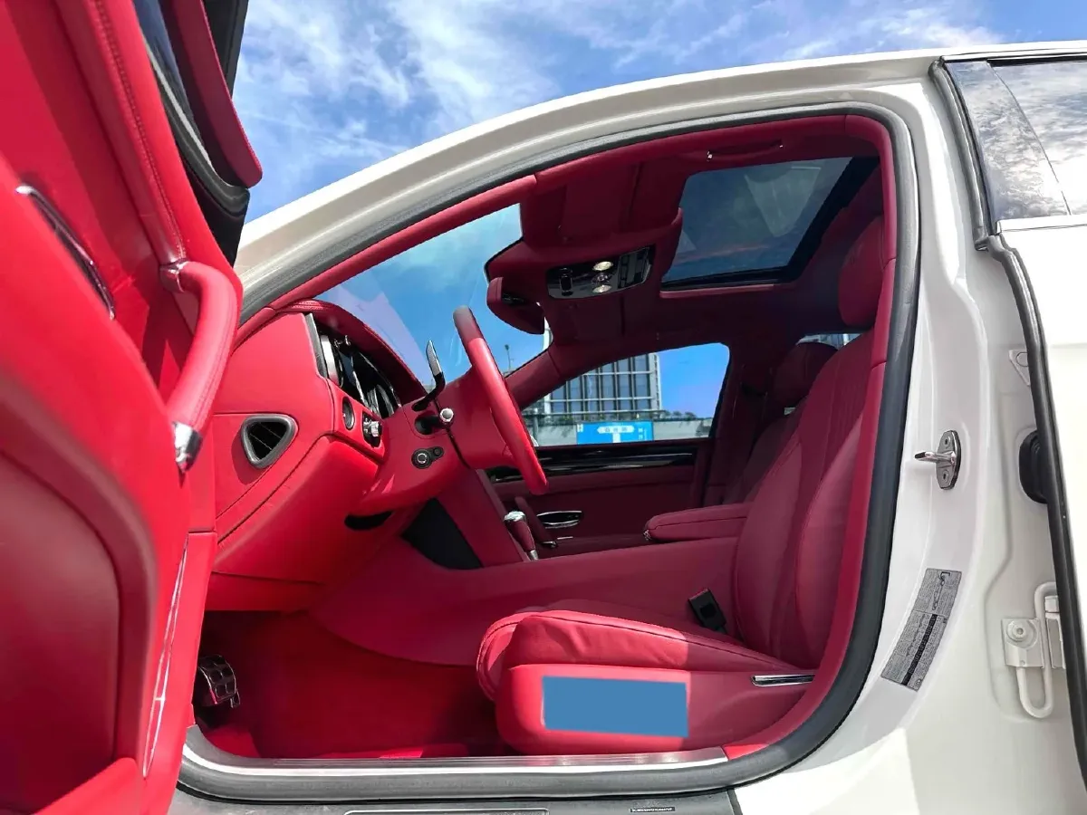 2017 Bentley Flying Spur 4.0T 528HP V8 8AT,autocango,china used car exporter,china ev exporter,chinese used car exporter,chinese used ev exporter