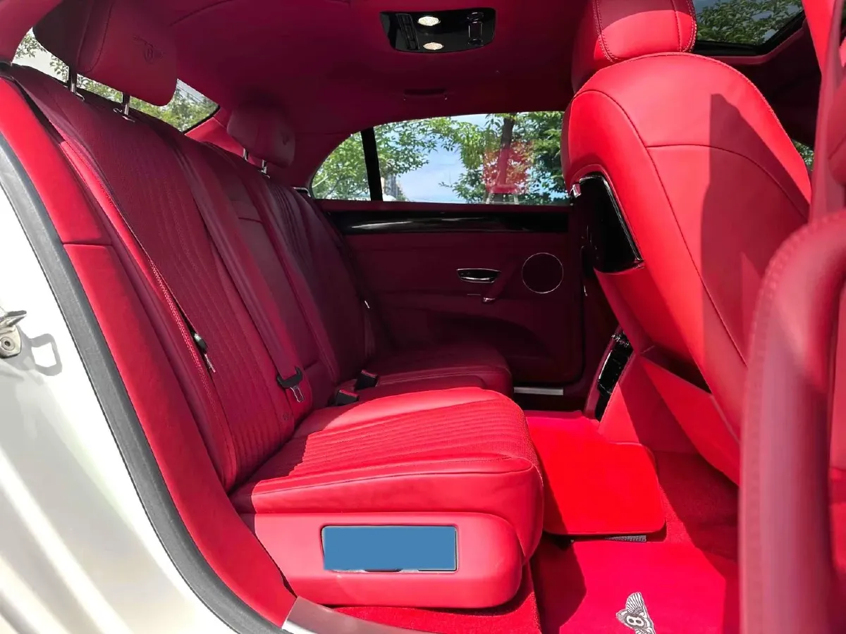 2017 Bentley Flying Spur 4.0T 528HP V8 8AT,autocango,china used car exporter,china ev exporter,chinese used car exporter,chinese used ev exporter