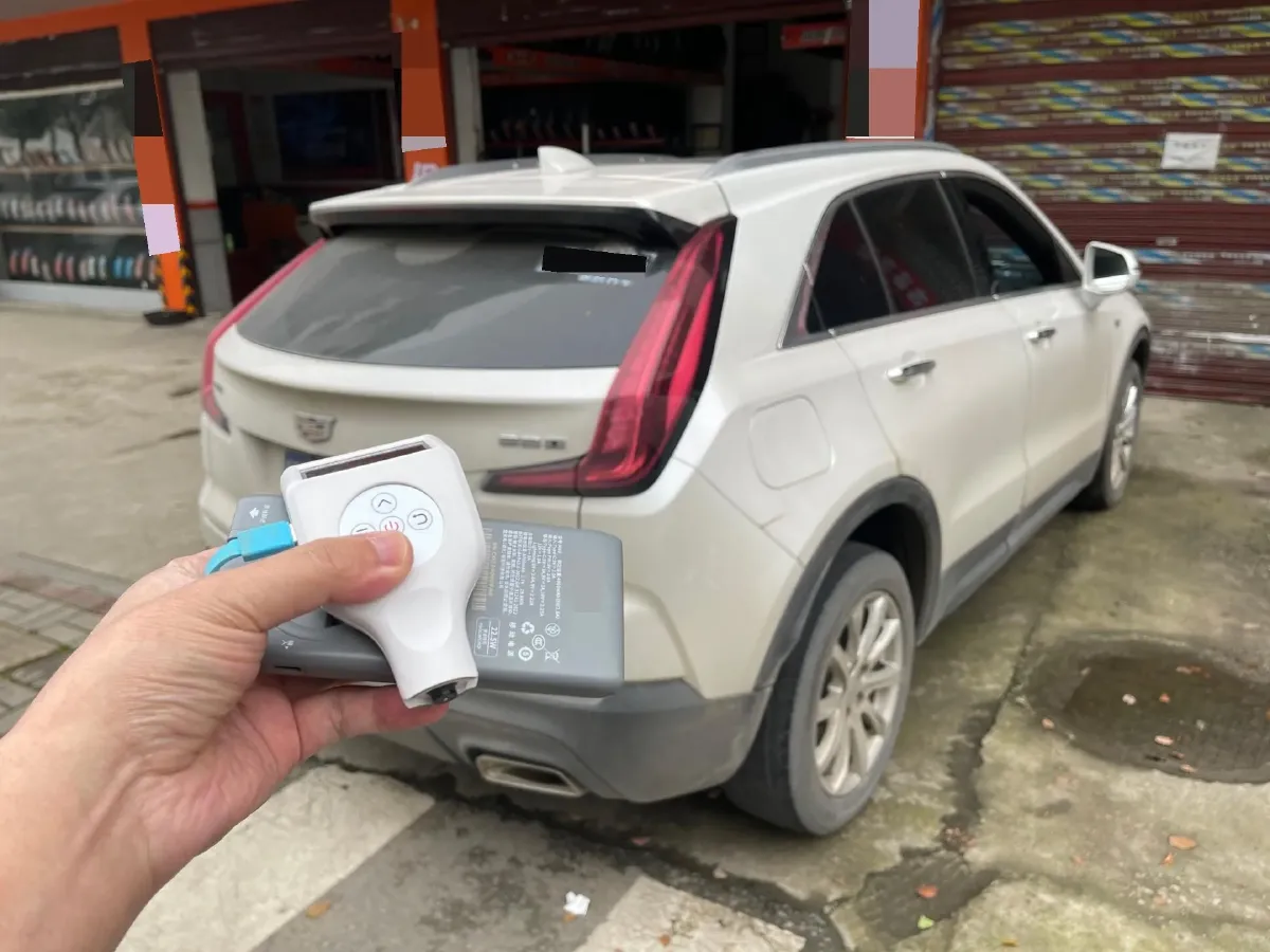 2020 Cadillac XT4 2.0T 241HP L4 9AT,autocango,china used car exporter,china ev exporter,chinese used car exporter,chinese used ev exporter