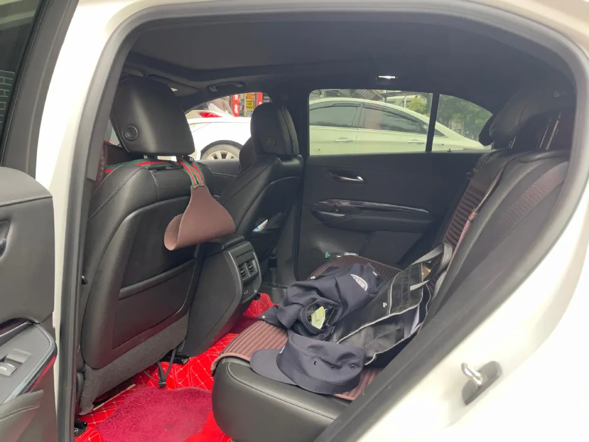 2020 Cadillac XT4 2.0T 241HP L4 9AT,autocango,china used car exporter,china ev exporter,chinese used car exporter,chinese used ev exporter