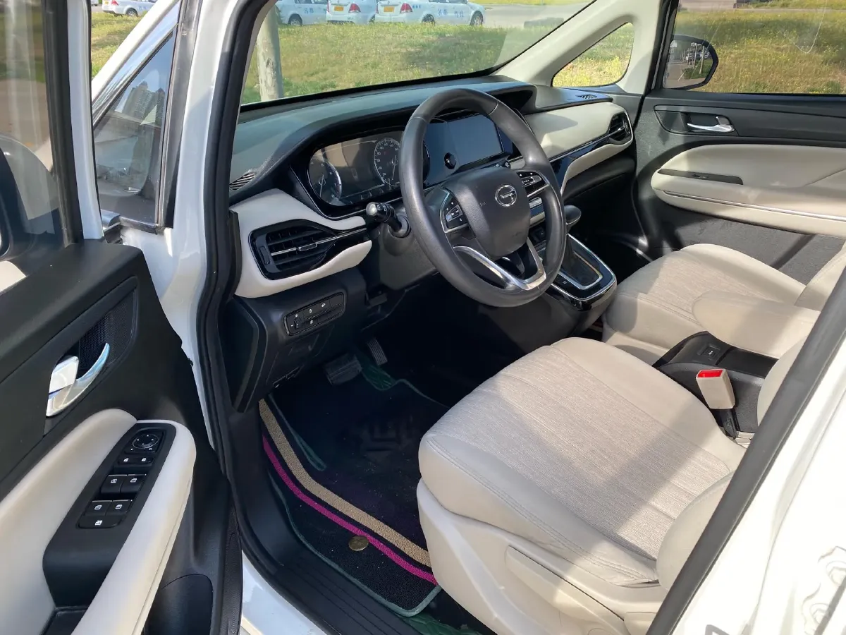 2021 GAC Trumpchi M6 1.5T 169HP L4 7DCT,autocango,china used car exporter,china ev exporter,chinese used car exporter,chinese used ev exporter