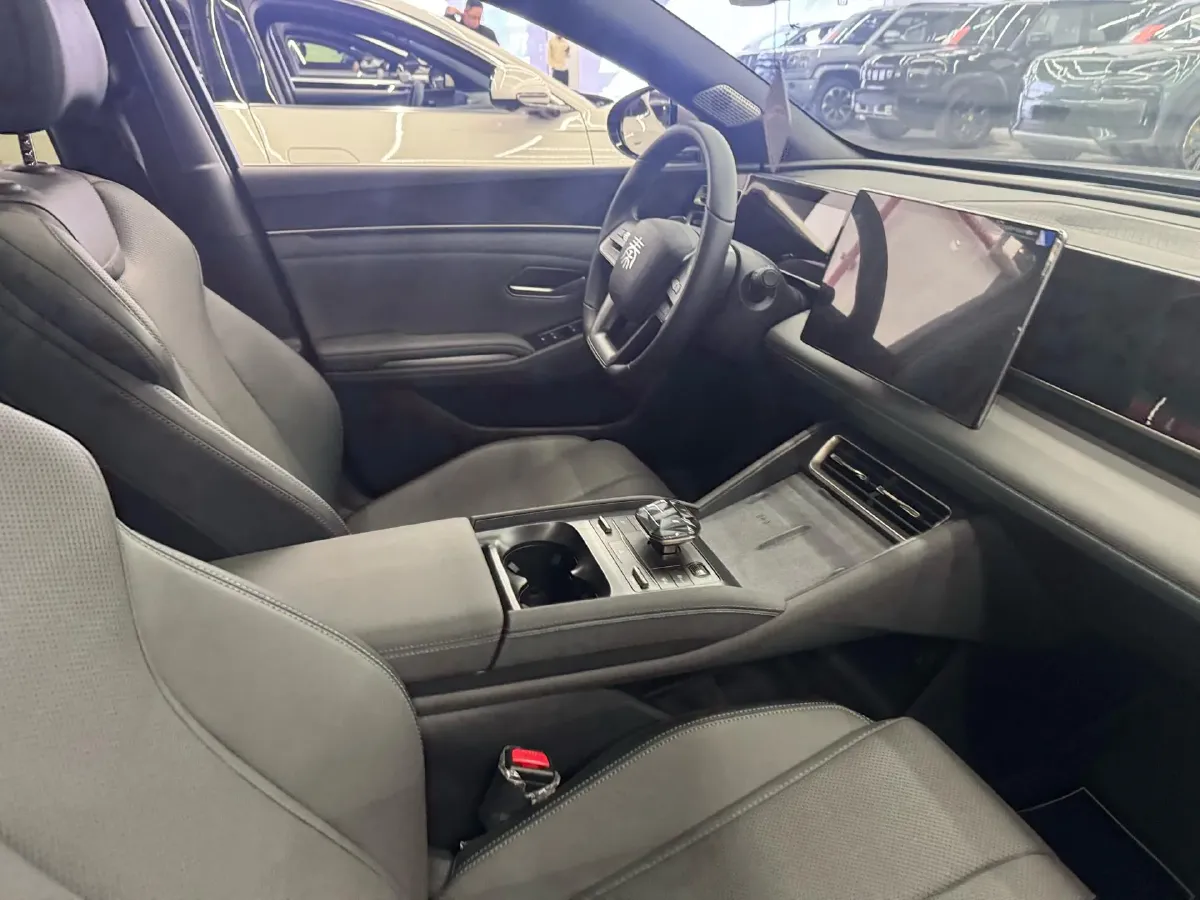 2025 BYD QinL 1.5L 101HP L4 E-CVT PHEV 15.87KWH,autocango,china used car exporter,china ev exporter,chinese used car exporter,chinese used ev exporter