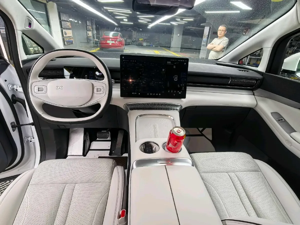 2024 Xpeng X9 BEV 101.5KWH,autocango,china used car exporter,china ev exporter,chinese used car exporter,chinese used ev exporter