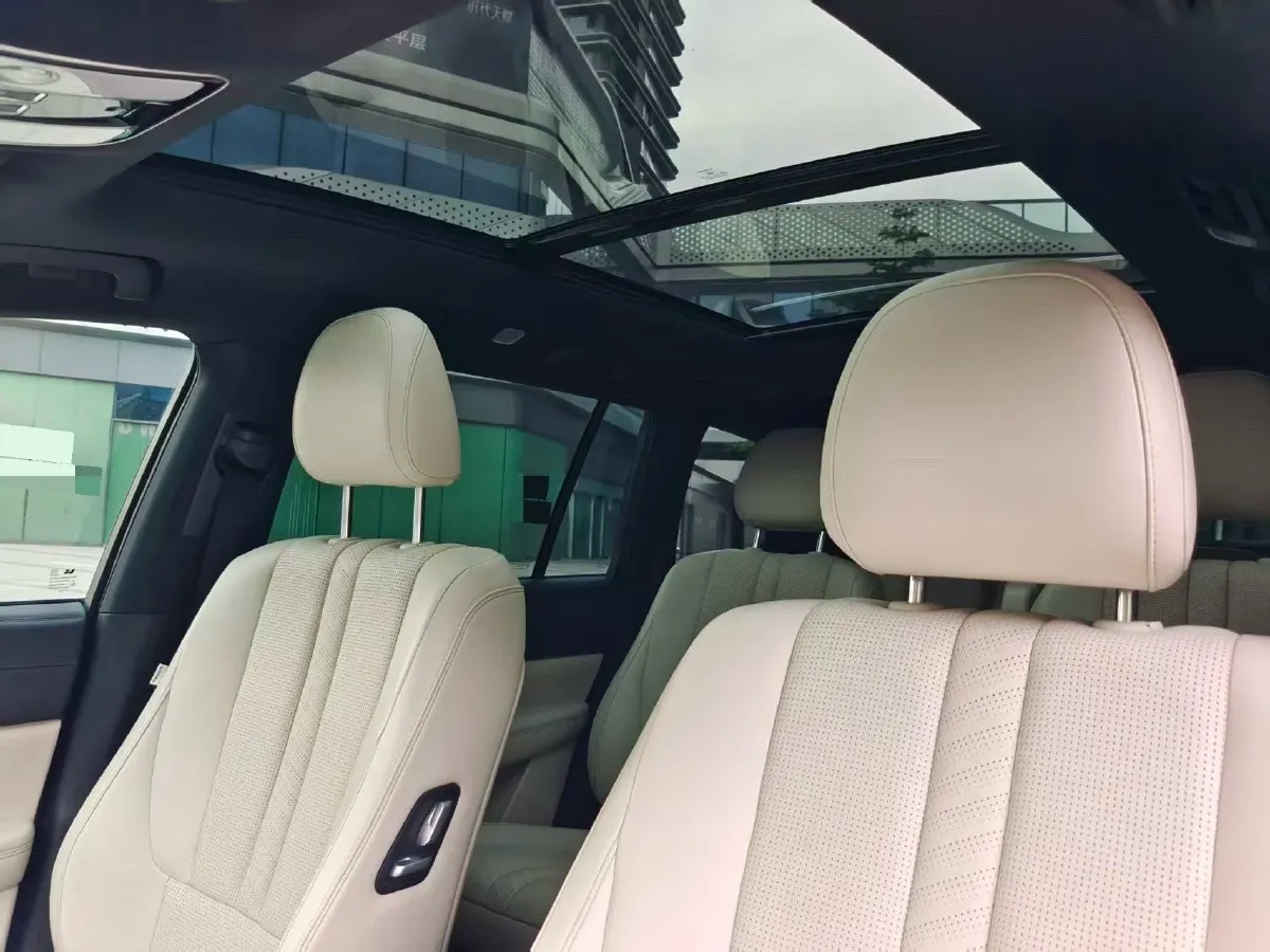 2020 Li ONE Range Extended 131HP REEV 40.5KWH,autocango,china used car exporter,china ev exporter,chinese used car exporter,chinese used ev exporter