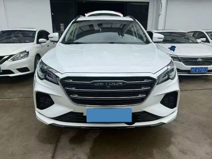 2022 Jetour X70M 1.5T 156HP L4 6MT,autocango,china used car exporter,china ev exporter,chinese used car exporter,chinese used ev exporter