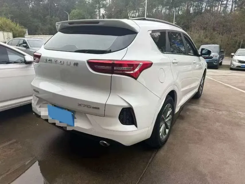 2022 Jetour X70M 1.5T 156HP L4 6MT,autocango,china used car exporter,china ev exporter,chinese used car exporter,chinese used ev exporter