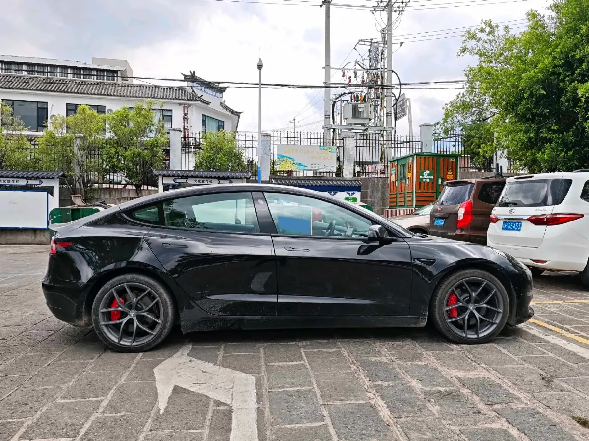 2022 Chevrolet Blazer 2.0T 237HP L4 9AT,autocango,china used car exporter,china ev exporter,chinese used car exporter,chinese used ev exporter