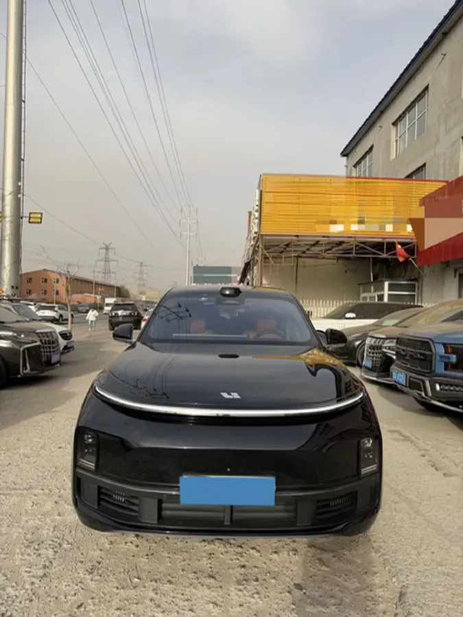 2023 Li L9 Range Extended 154HP REEV 42.6KWH,autocango,china used car exporter,china ev exporter,chinese used car exporter,chinese used ev exporter
