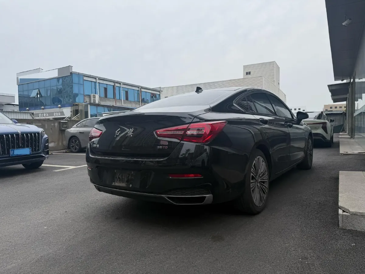 2022 HongQi H5 1.8T 197HP L4 6AT,autocango,china used car exporter,china ev exporter,chinese used car exporter,chinese used ev exporter