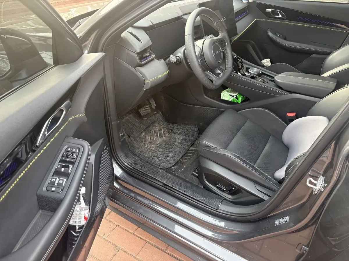 2025 LYNK&CO 03 1.5T 181HP L4 7DCT,autocango,china used car exporter,china ev exporter,chinese used car exporter,chinese used ev exporter