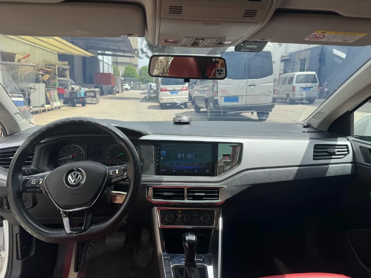 2019 Volkswagen Polo 1.5L 113HP L4 6AT,autocango,china used car exporter,china ev exporter,chinese used car exporter,chinese used ev exporter