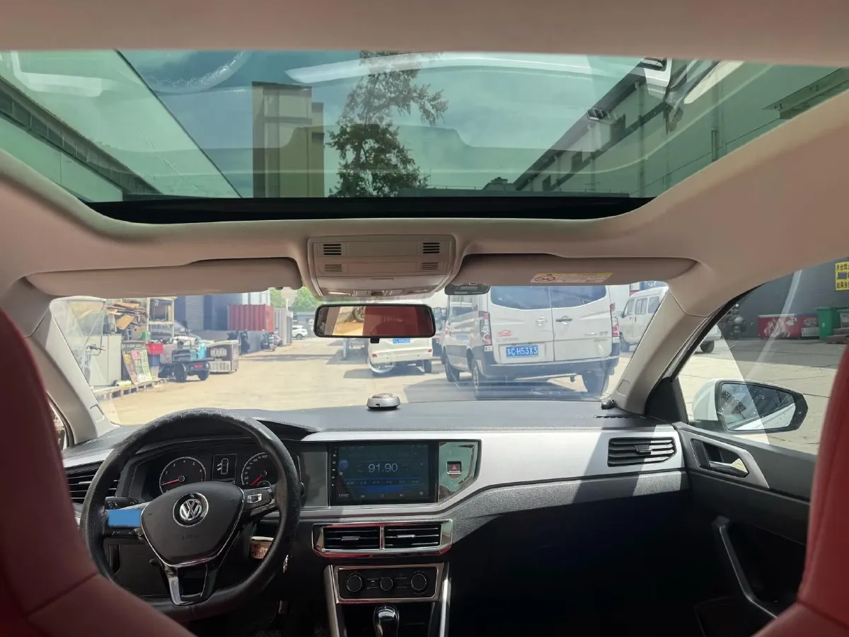 2019 Volkswagen Polo 1.5L 113HP L4 6AT,autocango,china used car exporter,china ev exporter,chinese used car exporter,chinese used ev exporter