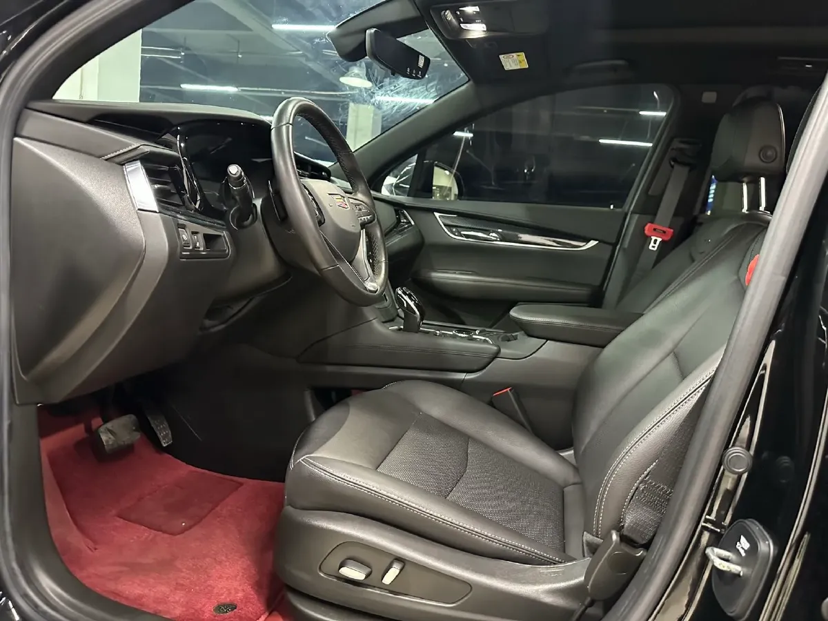 2022 Cadillac XT6 2.0T 237HP L4 9AT,autocango,china used car exporter,china ev exporter,chinese used car exporter,chinese used ev exporter