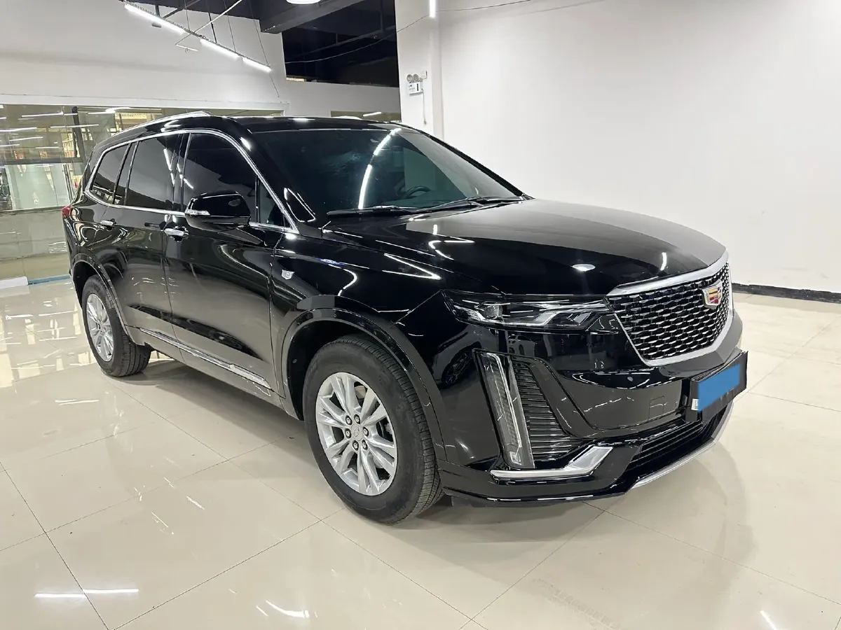 2022 Cadillac XT6 2.0T 237HP L4 9AT,autocango,china used car exporter,china ev exporter,chinese used car exporter,chinese used ev exporter