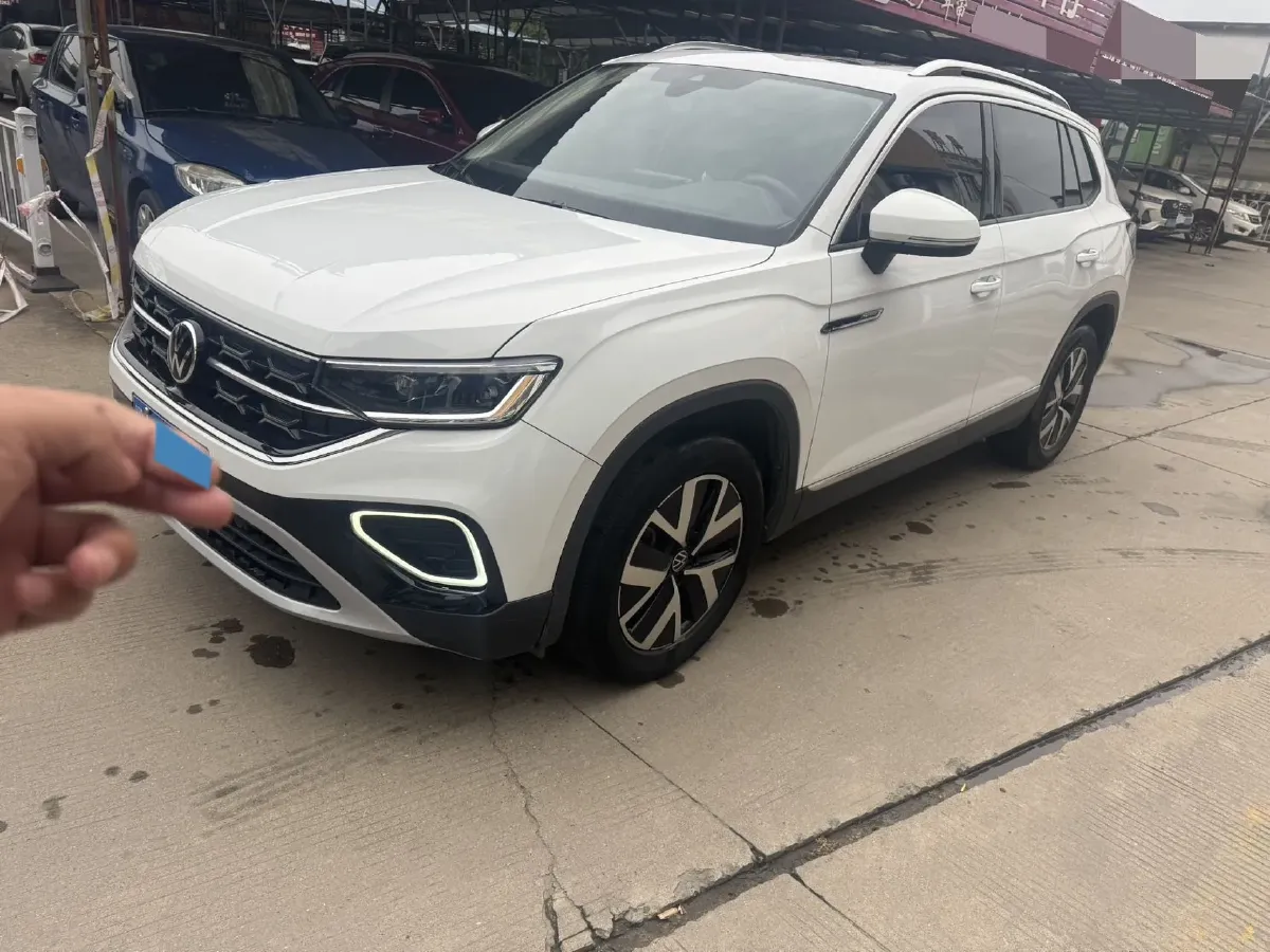 2024 Volkswagen Tayron 2.0T 186HP L4 7DCT,autocango,china used car exporter,china ev exporter,chinese used car exporter,chinese used ev exporter