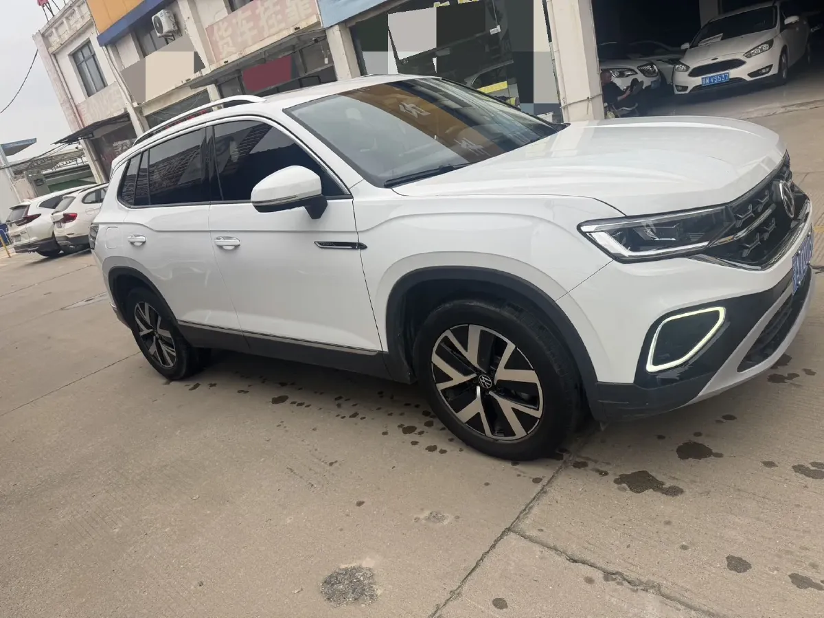 2024 Volkswagen Tayron 2.0T 186HP L4 7DCT,autocango,china used car exporter,china ev exporter,chinese used car exporter,chinese used ev exporter