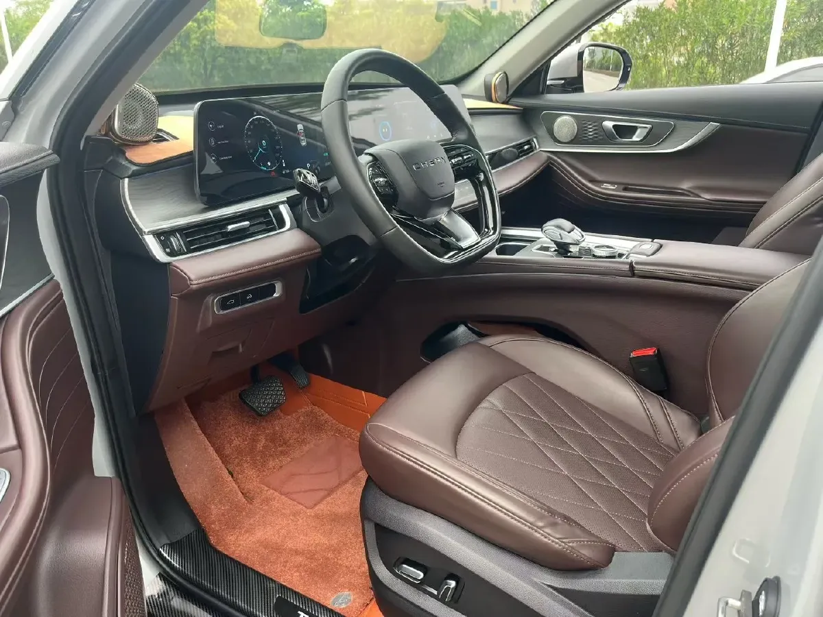 2022 Chery Tiggo 8 PRO 1.6T 197HP L4 7DCT,autocango,china used car exporter,china ev exporter,chinese used car exporter,chinese used ev exporter