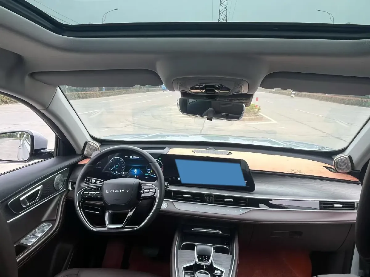 2022 Chery Tiggo 8 PRO 1.6T 197HP L4 7DCT,autocango,china used car exporter,china ev exporter,chinese used car exporter,chinese used ev exporter