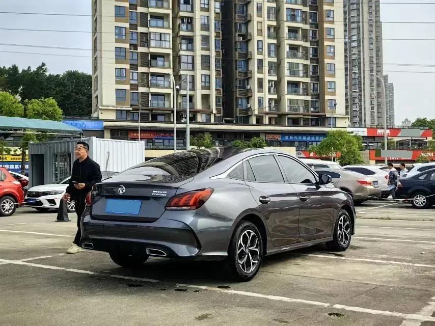 2023 MG 5 1.5L 129HP L4 5MT,autocango,china used car exporter,china ev exporter,chinese used car exporter,chinese used ev exporter