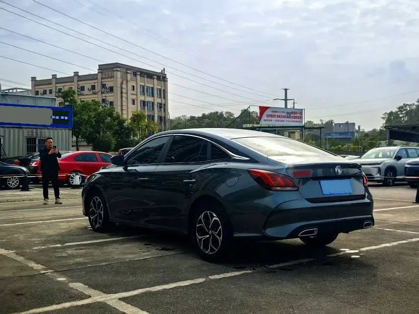 2023 MG 5 1.5L 129HP L4 5MT,autocango,china used car exporter,china ev exporter,chinese used car exporter,chinese used ev exporter