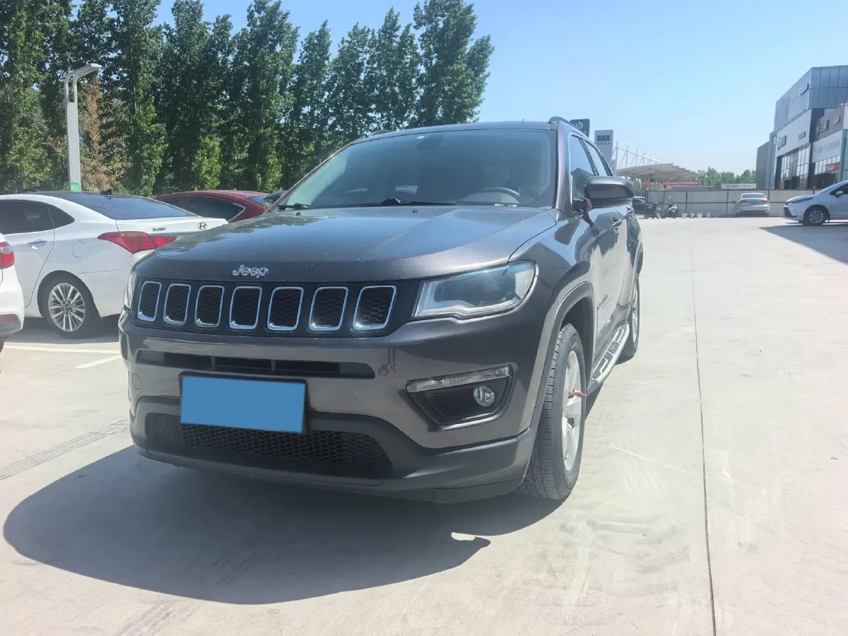 2020 Jeep Compass 1.3T 173HP L4 7DCT,autocango,china used car exporter,china ev exporter,chinese used car exporter,chinese used ev exporter