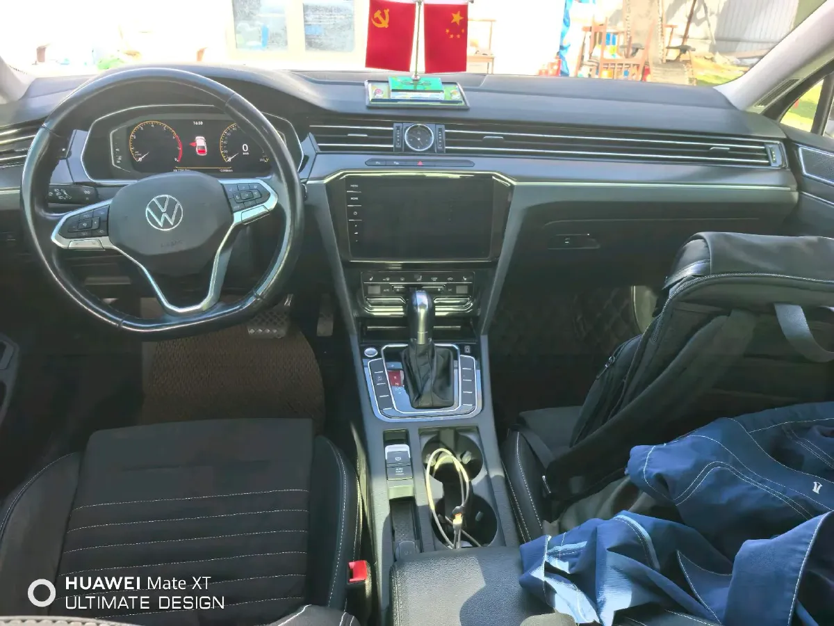 2020 Volkswagen Magotan 2.0T 220HP L4 7DCT,autocango,china used car exporter,china ev exporter,chinese used car exporter,chinese used ev exporter