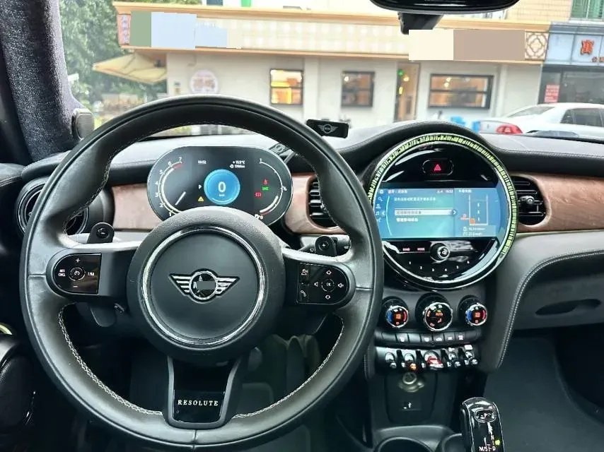 2022 MINI COUNTRYMAN 2.0T 192HP L4 7DCT,autocango,china used car exporter,china ev exporter,chinese used car exporter,chinese used ev exporter