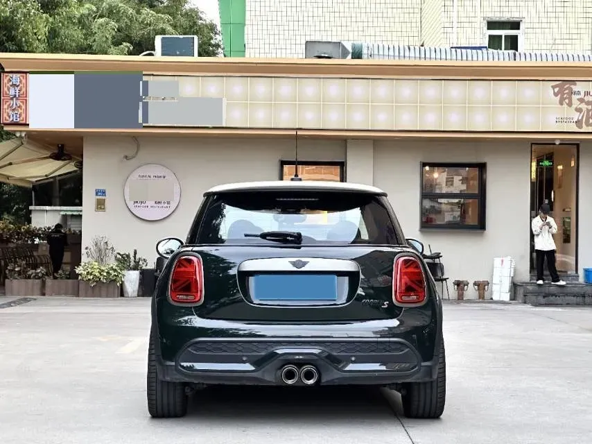 2022 MINI COUNTRYMAN 2.0T 192HP L4 7DCT,autocango,china used car exporter,china ev exporter,chinese used car exporter,chinese used ev exporter