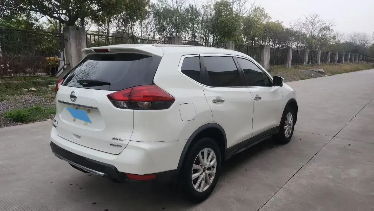 2020 Nissan X-Trail 2.0L 154HP L4 CVT,autocango,china used car exporter,china ev exporter,chinese used car exporter,chinese used ev exporter
