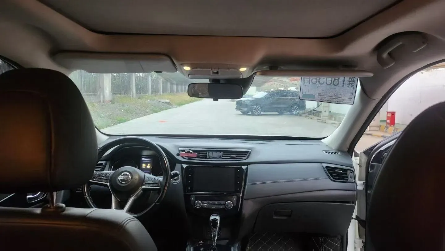2020 Nissan X-Trail 2.0L 154HP L4 CVT,autocango,china used car exporter,china ev exporter,chinese used car exporter,chinese used ev exporter